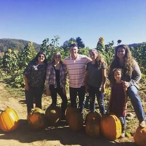 Meet your Posher, Rosa